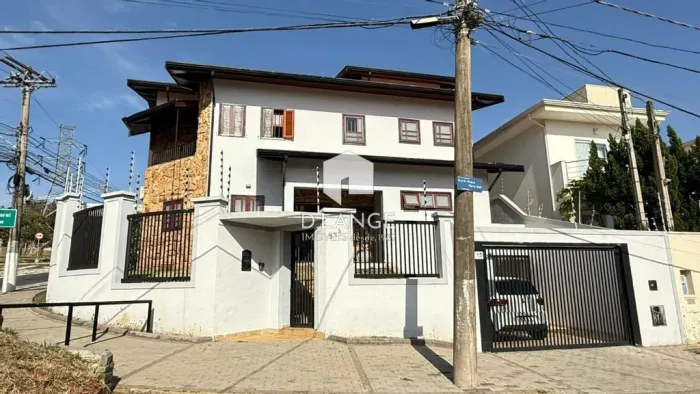 Casa à venda no bairro Parque Alto Taquaral em Campinas