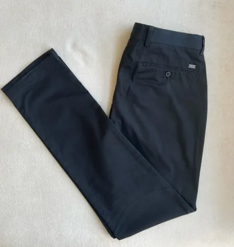 Calça preta masculina
