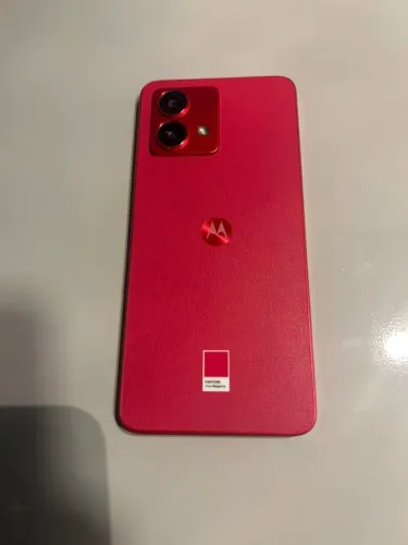 Moto G84