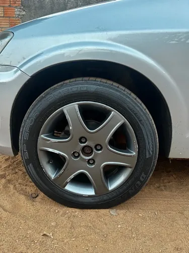 Roda Gm Astra Sunny / Advantage Aro 15 Mercarodas Cor Prata