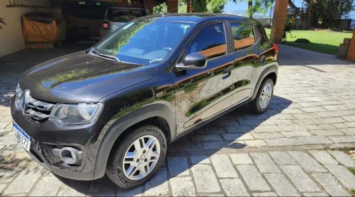 Renault Kwid Intense 1.0 Flex 12V 5P Mec. 2018