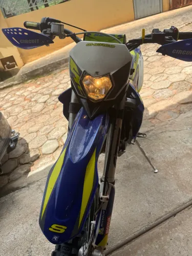 Vendo Sherco 300 em ótimo estado de uso só pegar e ser feliz 