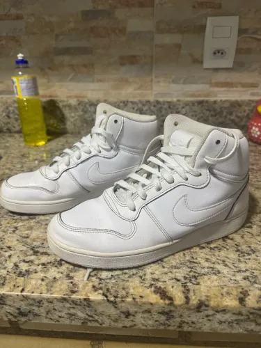 Tênis Nike 