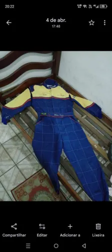 Macacão de kart