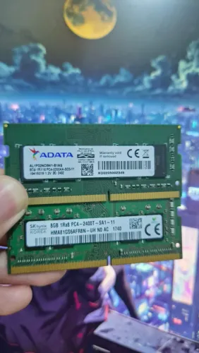 Kit ADATA 8GB + SK hynix 8GB (16GB DDR4 SO-DIMM notebook)