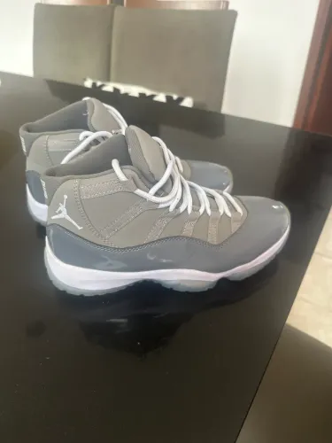 Jordan 11 Cool Grey 