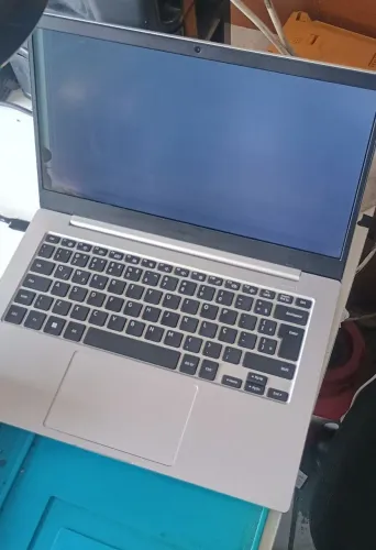 Notbbok Samsung Galaxy book go 