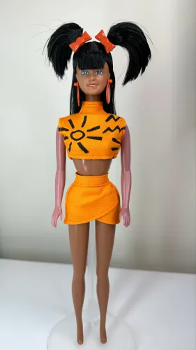 Boneca Xuxinha coleção Volta ao Mundo - África