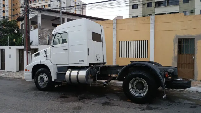 Vendo volvo nl12 360 em ótimo estado de conservação!
