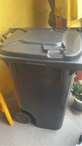 Lixeira contentor 240L 