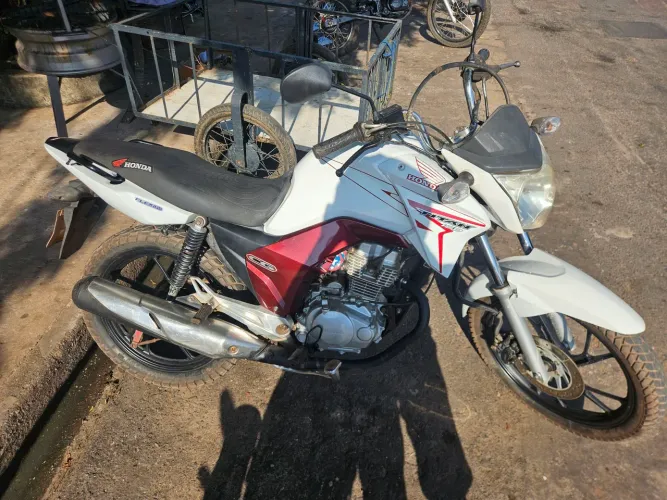 Vende - se moto
