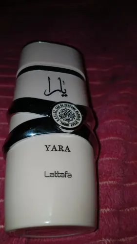 Perfume arabe original YARA