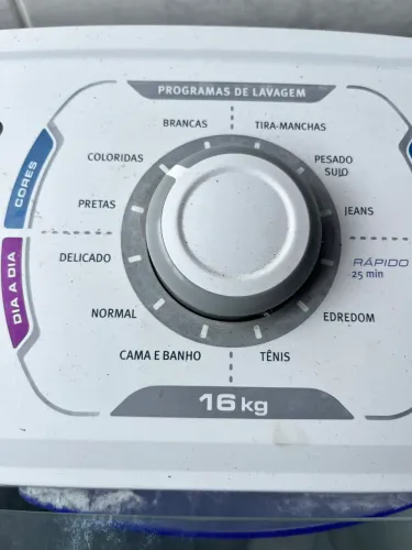 Máquina de lavar Electrolux 16 quilos