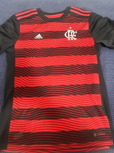 Camisa oficial do Flamengo tamanho 16 (P)