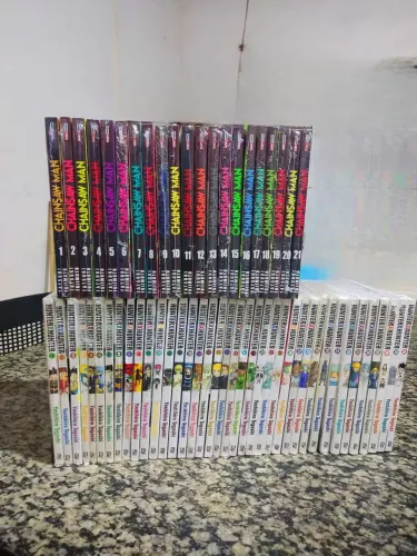 Coleção de mangás - Chainsaw Man + Hunter x Hunter