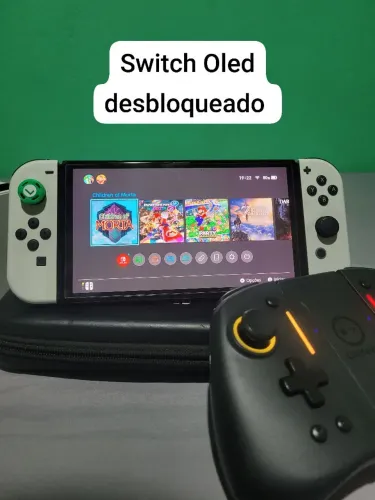 Vendo Nintendo Switch Oled desbloqueado 