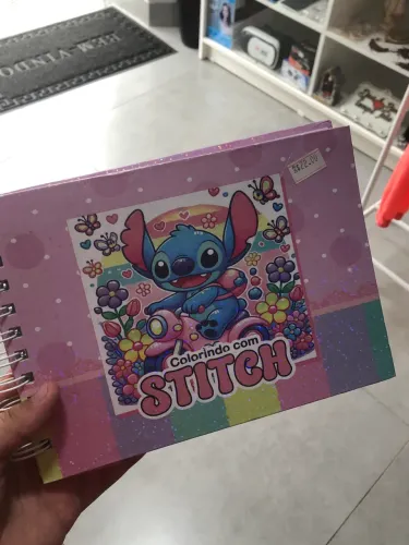 Livro De Colorir Com Stitch Espiral Capa Holográfica Novo