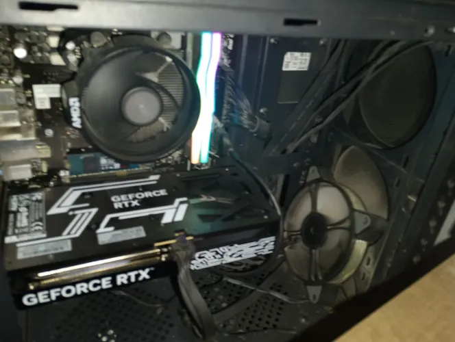 PC RTX 5050 TROCO POR PS5 APENAS