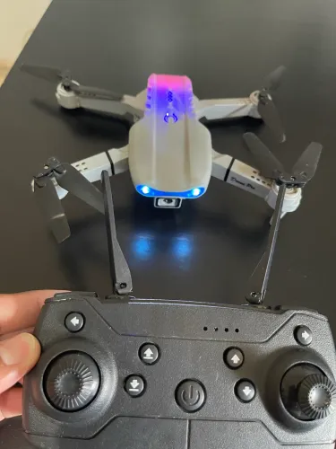 Mini Drone com câmera
