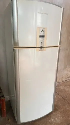 Geladeira Brastemp frost free funcionando 