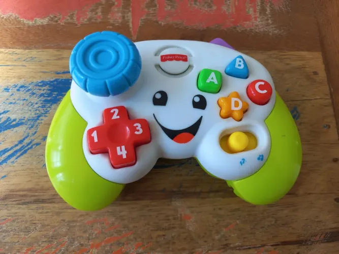 Controle interativo - Fisher Price - Em ótimo estado