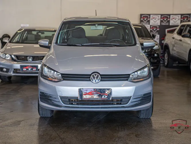 Volkswagen Fox Trendline 1.6 Flex 8V 5P 2015