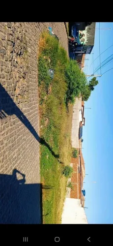 Terreno 12 x 20 DUAS RUAS ATRAS DA PISTA DE ESQUINA SAI DOIS COM A MESMA METRAGEM