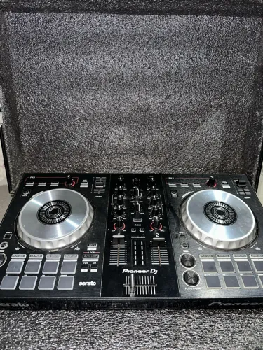 Pionner DDJ SB3 + Case