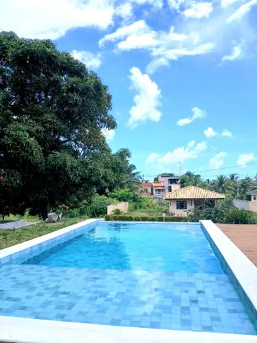 Casa exclusiva em condomínio fechado a poucos passos da praia - Litoral Norte