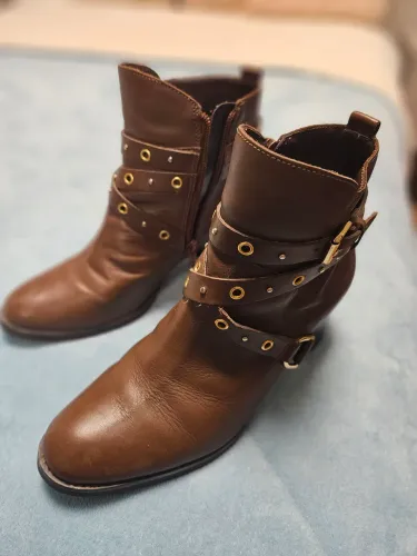 Bota feminina Zeket