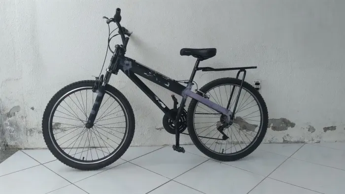 VENDE-SE BICICLETA USADA