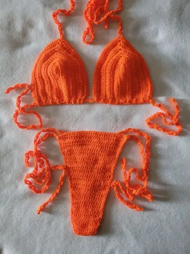 Biquini em croche 