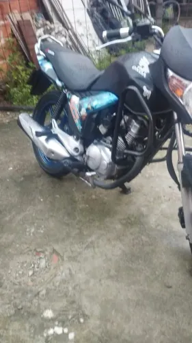 Titan cara de gato 2010 