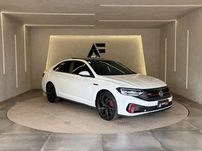 Volkswagen Jetta GLI 350 TSI 2.0 16V 4P Aut. 2023