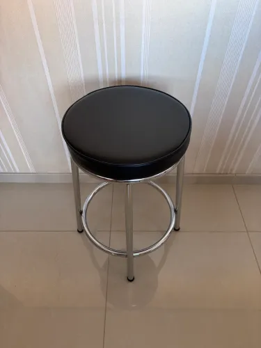 Banquinho TokStok 