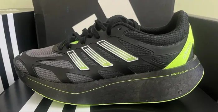 Tênis Adidas Adizero Aruku