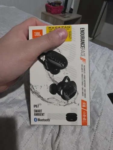 Fone de ouvido Jbl EnduranceRace