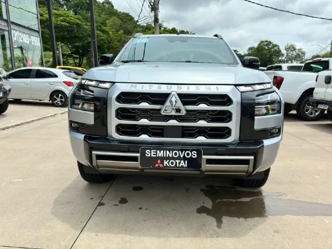 Mitsubishi TRITON Katana 2.4 CD 4X4 TB Diesel Aut. 2026