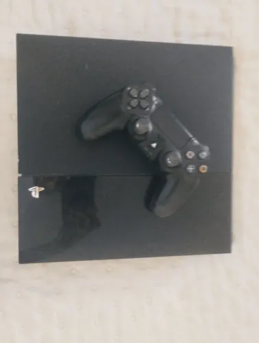 PS4 fat + 1 controle