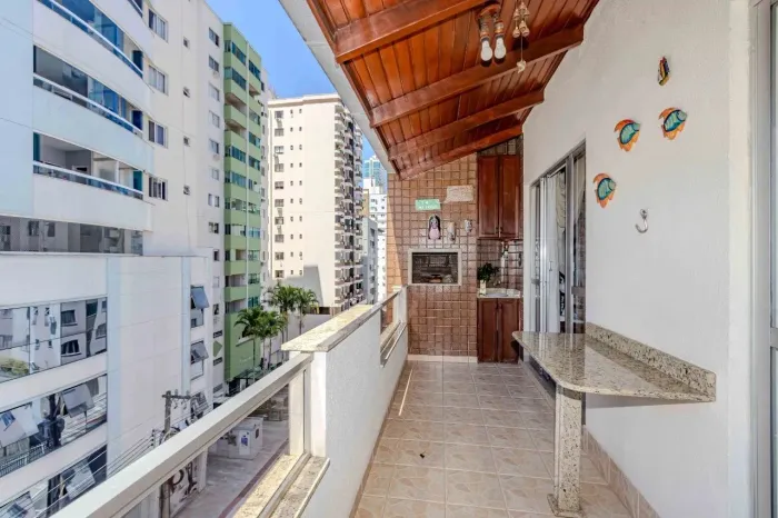 Cobertura à venda no Centro em Balneário Camboriú.