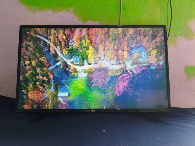 Smart Tv LG 43 (com defeito)