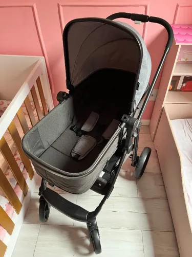 Carrinho de Bebê Multikids - Estado de Novo