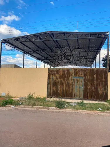Alugo galpão com casa 