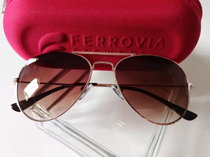 Óculos de Sol Ferrovia Original Unissex Lentes UV UVB Estilo Rayban Tamanho Médio