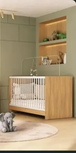 Berço novo nunca usado ( branco com madeira)