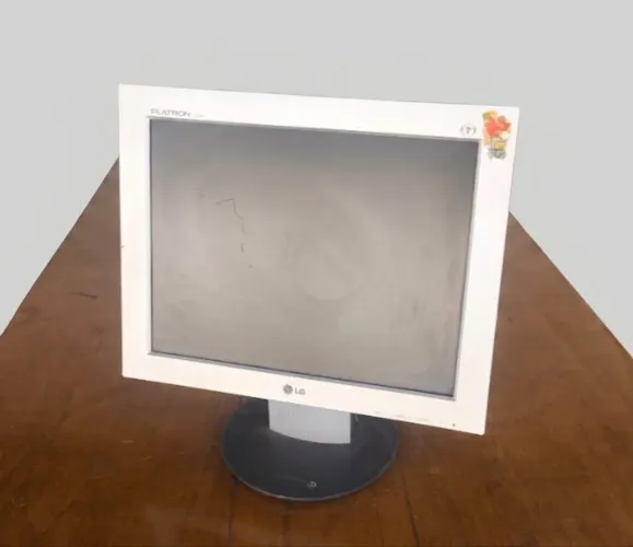 Monitor LG Flatron 15 Polegadas (Liga, mas imagem não pega)