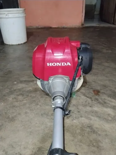 Roçadeira Honda