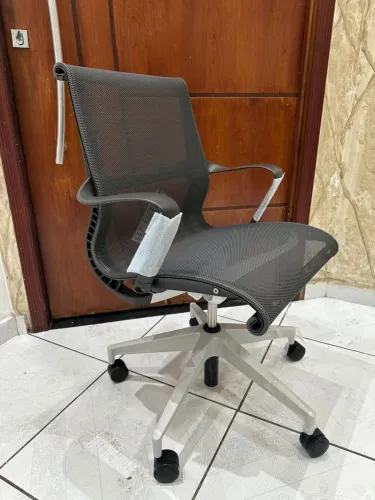 Cadeira herman miller Setu super nova Entrega grátis sp capital