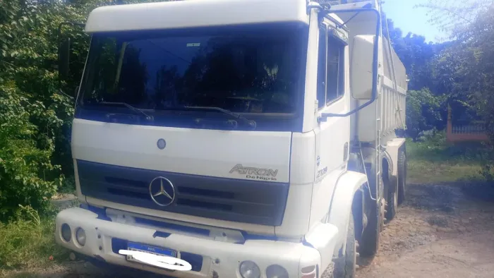 Caminhão 4 eixos carroceria basculante Mercedes Benz Atron 2729