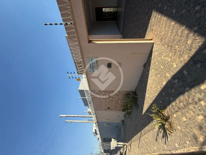 IMÓVEL INCRÍVEL NA 505 SUL! Uma das melhores quadras de Palmas! Detalhes do imóvel: Terre